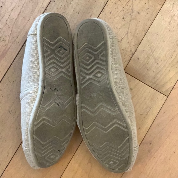 Toms Natural Woven Slip-On Shoes - Picture 3 of 6